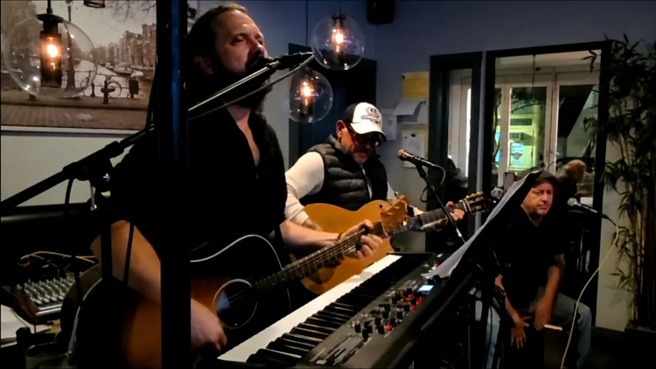 AM Station performing live with James Richard, Kenny Isaacs, and Dave Levine
